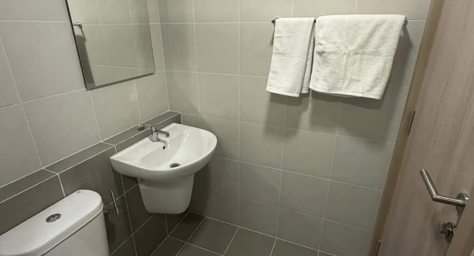 For rent 1 bed condo in Bang Kapi, Bangkok