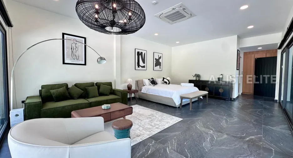 Casa en venta de 5 habitaciones en Bang Lamung, Chonburi