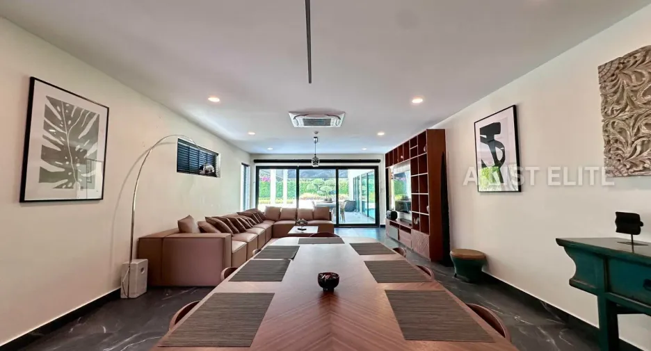 Haus zur Miete mit 5 Zimmer in Bang Lamung, Chonburi