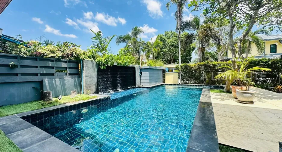 For sale 3 bedrooms house in Bang Lamung, Chonburi