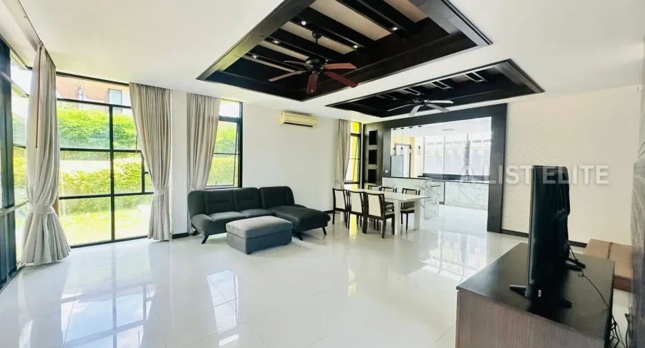 For sale 3 bedrooms house in Bang Lamung, Chonburi