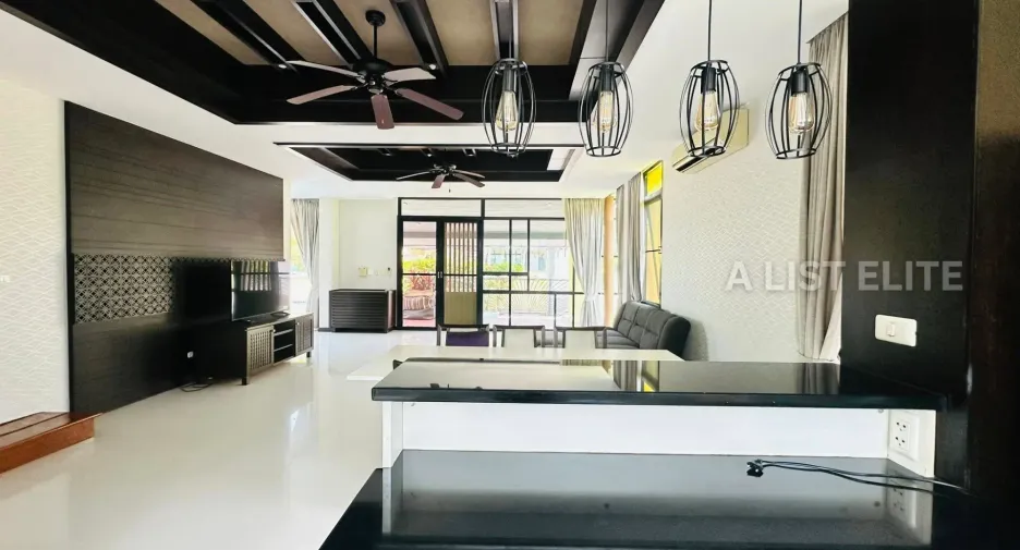 For sale 3 bedrooms house in Bang Lamung, Chonburi