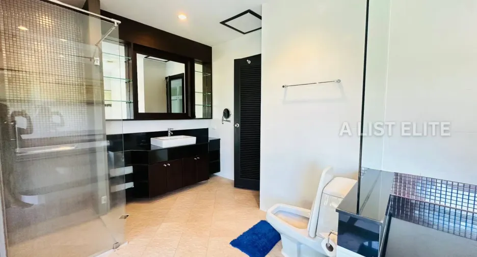 For sale 3 bedrooms house in Bang Lamung, Chonburi