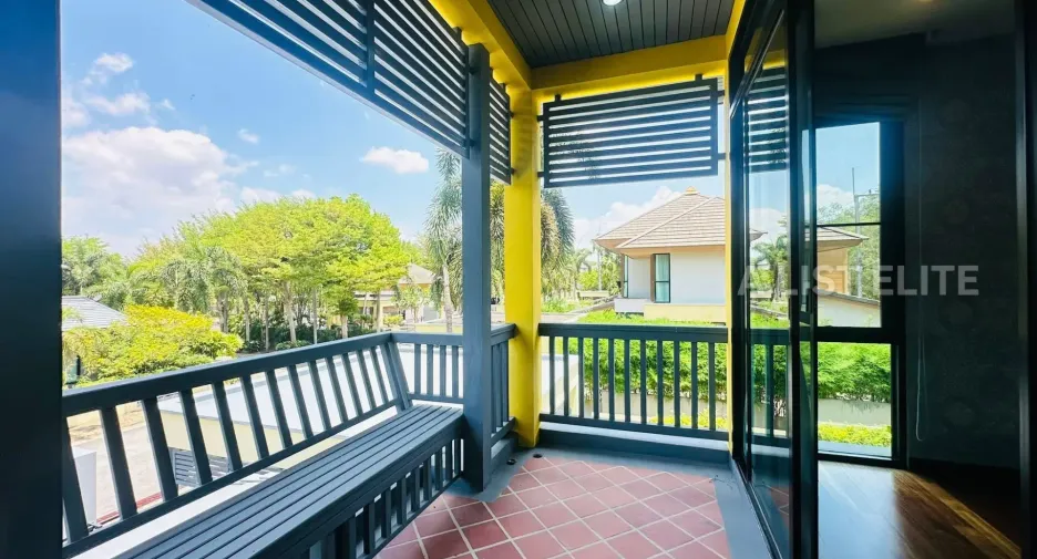 For sale 3 bedrooms house in Bang Lamung, Chonburi