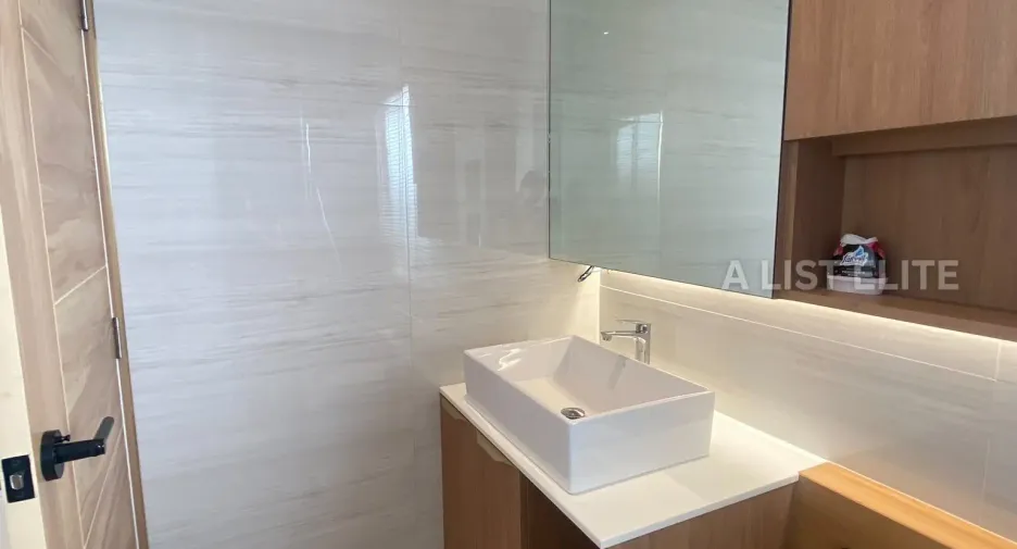 For sale 5 ベッドルーム house in Bang Lamung, Chonburi