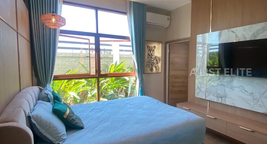 For sale 5 ベッドルーム house in Bang Lamung, Chonburi