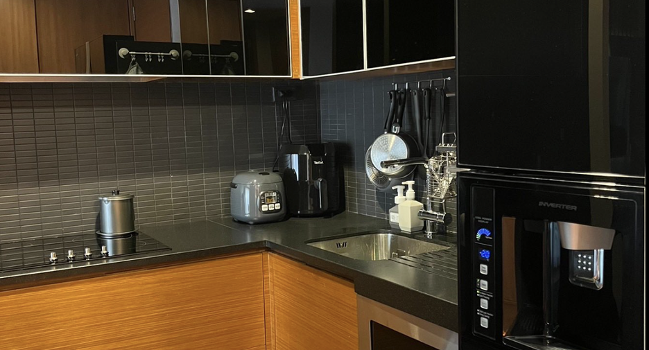For rent 2 ベッドルーム condo in Khlong Toei, Bangkok