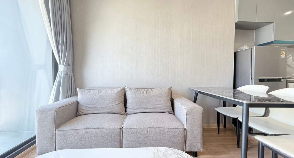 For rent 2 bedrooms condo in Bang Na, Bangkok