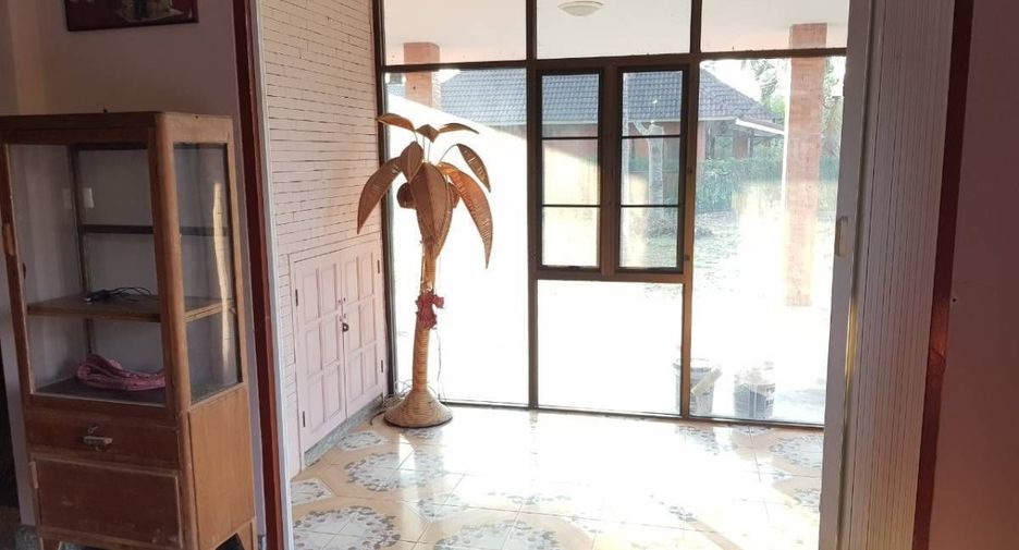 For sale 4 bedrooms house in Hang Dong, Chiang Mai