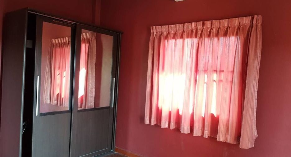 For sale 4 bedrooms house in Hang Dong, Chiang Mai