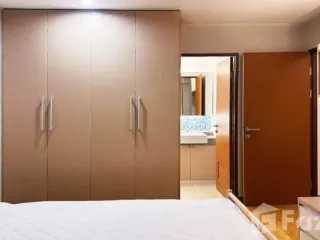 出售 2 卧室 公寓 在 Phra Khanong, 曼谷