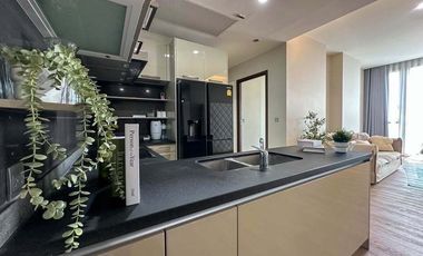 For sale 3 bedrooms condo in Watthana, Bangkok