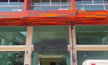 For sale 2 bedrooms townhouse in Mueang Chiang Mai, Chiang Mai