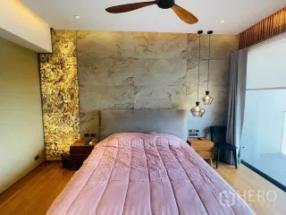 Condo en alquiler y en venta de 4 habitaciones en Watthana, Bangkok
