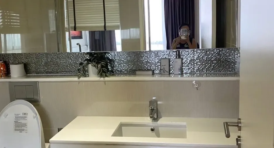 For rent 2 bedrooms condo in Watthana, Bangkok