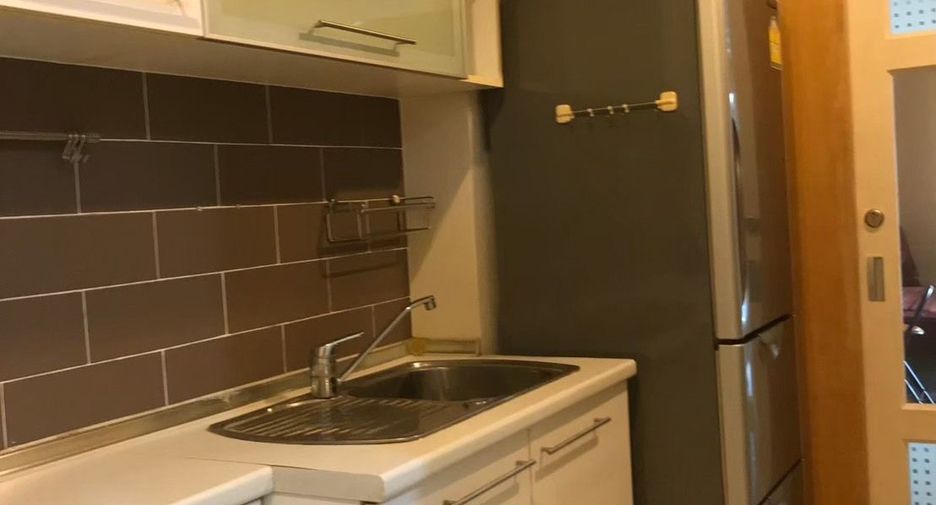 Wohnung zur Miete mit 1 Zimmer in Watthana, Bangkok