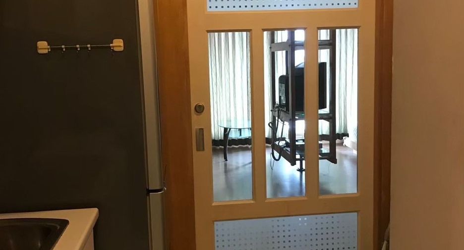 Wohnung zur Miete mit 1 Zimmer in Watthana, Bangkok