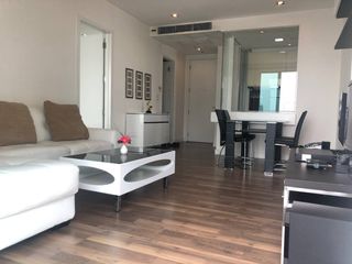 Wohnung zur Miete mit 2 Zimmer in Phra Khanong, Bangkok