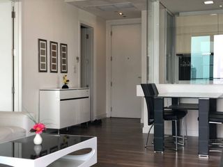 Wohnung zur Miete mit 2 Zimmer in Phra Khanong, Bangkok