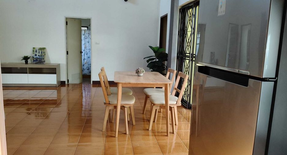 Casa en alquiler de 3 habitaciones en Mueang Phuket, Phuket