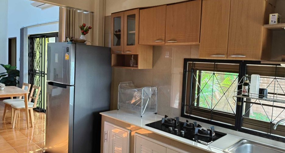 Casa en alquiler de 3 habitaciones en Mueang Phuket, Phuket