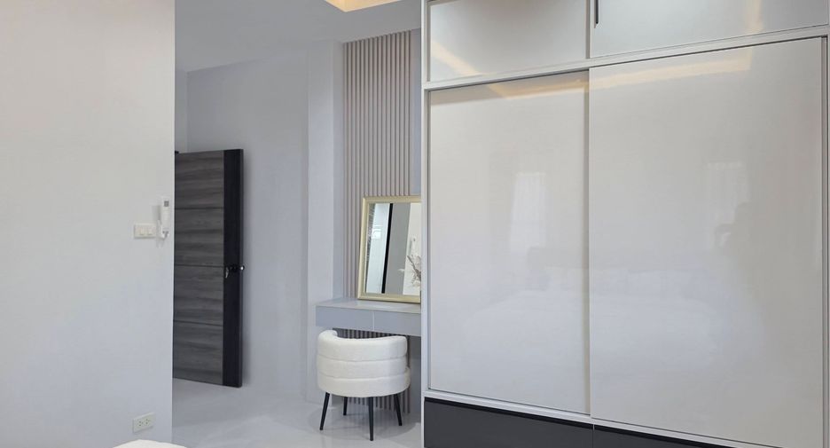 Condo en venta de 2 habitaciones en South Pattaya, Pattaya