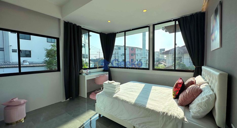 Casa en alquiler y en venta de 7 habitaciones en Bang Lamung, Chonburi