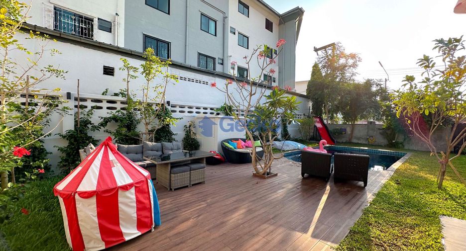 Casa en alquiler y en venta de 7 habitaciones en Bang Lamung, Chonburi
