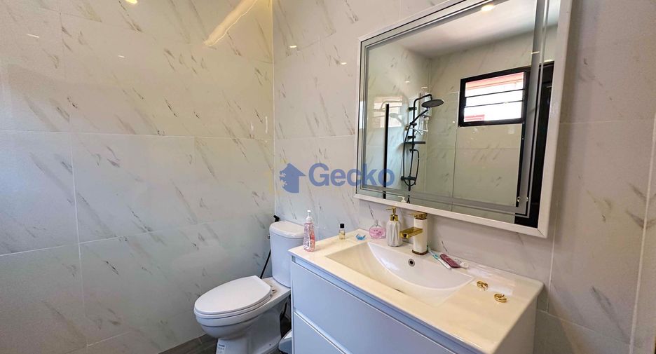 Casa en alquiler y en venta de 7 habitaciones en Bang Lamung, Chonburi