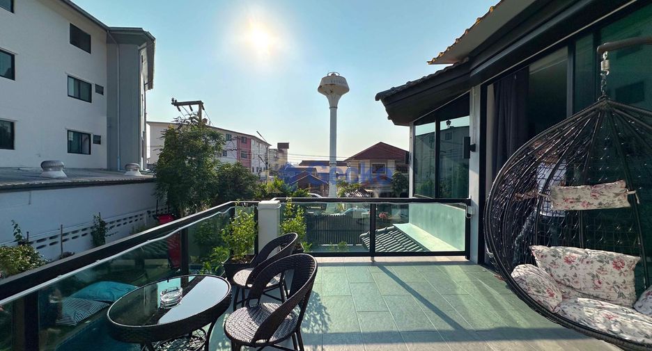 Casa en alquiler y en venta de 7 habitaciones en Bang Lamung, Chonburi