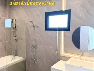 For rent 4 bedrooms house in San Sai, Chiang Mai