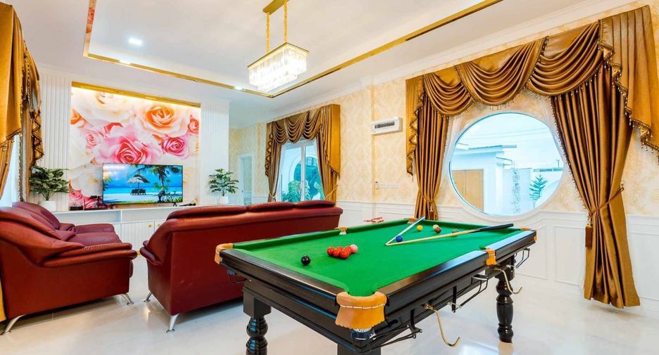 À louer 4 chambres villa à Hua Hin, Prachuap Khiri Khan
