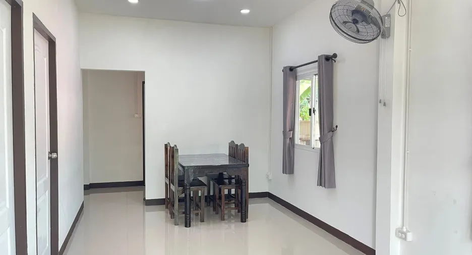 For rent 2 bedrooms house in Mueang Chiang Mai, Chiang Mai