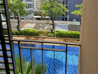 For rent and for sale 1 bed condo in Khlong Toei, Bangkok