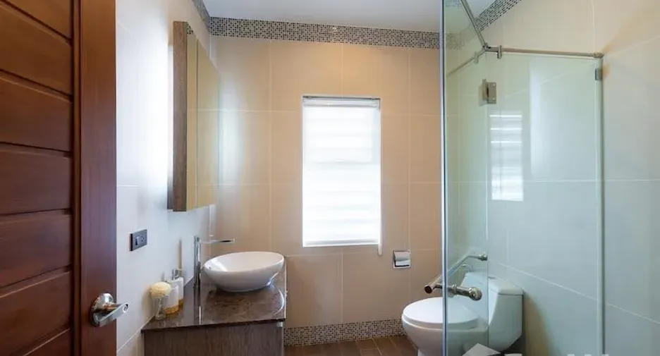 For rent and for sale 3 bedrooms villa in Hua Hin, Prachuap Khiri Khan