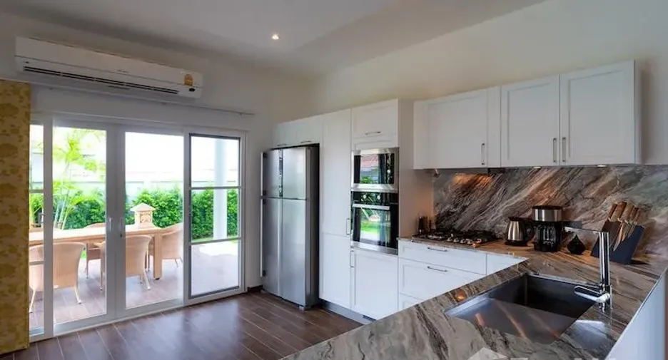 For rent and for sale 3 bedrooms villa in Hua Hin, Prachuap Khiri Khan