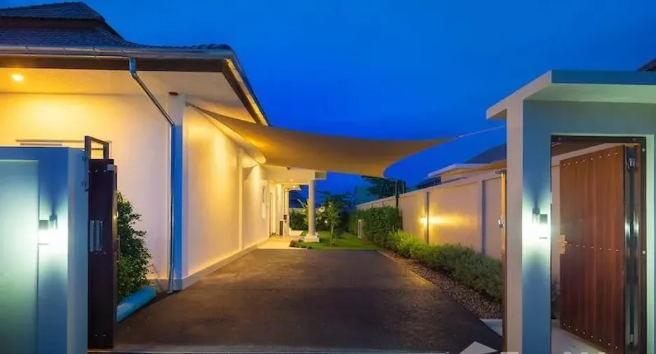 For rent and for sale 3 bedrooms villa in Hua Hin, Prachuap Khiri Khan