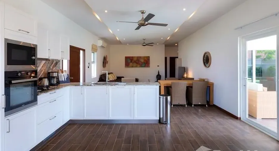 For rent and for sale 3 bedrooms villa in Hua Hin, Prachuap Khiri Khan