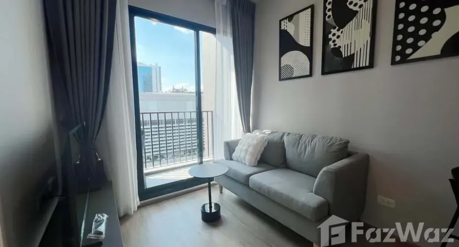 For rent studio condo in Huai Khwang, Bangkok