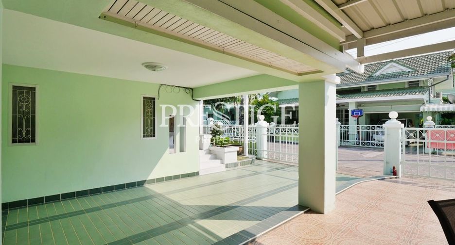 For rent 4 ベッドルーム house in Bang Lamung, Chonburi