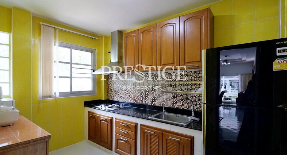 For rent 4 ベッドルーム house in Bang Lamung, Chonburi