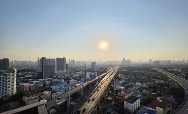 À louer 1 chambre condo à Bang Kapi, Bangkok