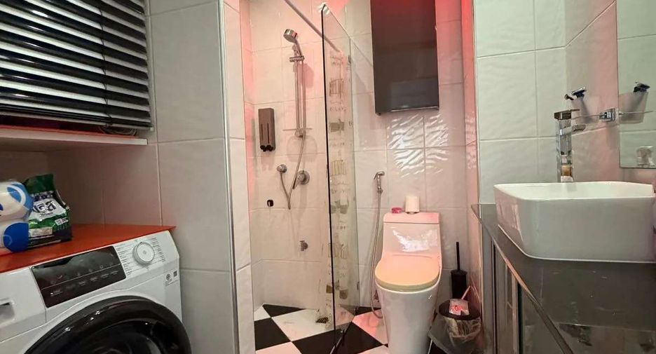 For rent 2 bedrooms condo in Bang Lamung, Chonburi