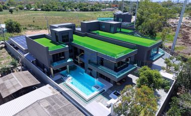 For sale 5 bedrooms house in Bang Lamung, Chonburi