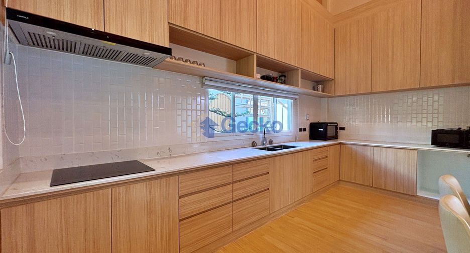 À vendre 4 chambres maison à Bang Lamung, Chonburi