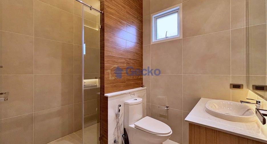 À vendre 4 chambres maison à Bang Lamung, Chonburi