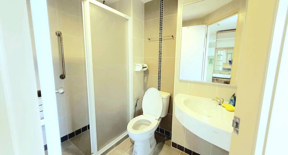 For sale 1 bed condo in Khan Na Yao, Bangkok