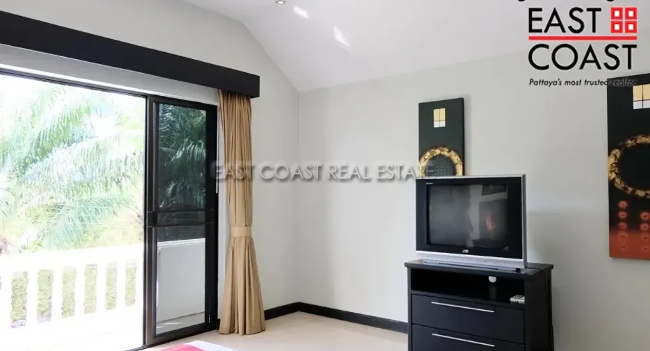 For rent and for sale 3 bedrooms house in Na Jomtien, Pattaya