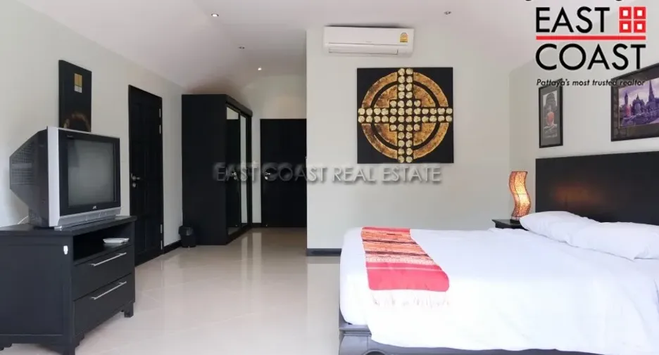 For rent and for sale 3 bedrooms house in Na Jomtien, Pattaya