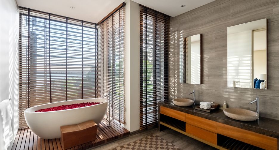 For sale 10 bedrooms villa in Thalang, Phuket